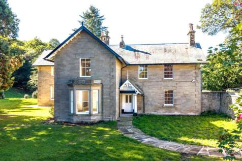 6 bedroom detached house for sale