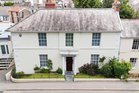 4 bedroom house for sale