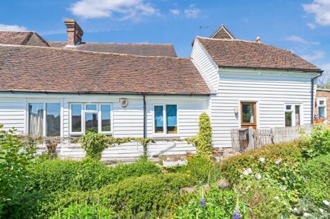 3 bedroom cottage for sale