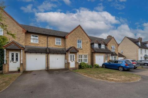 Reedmace Road, Bicester OX26 3 bed semi