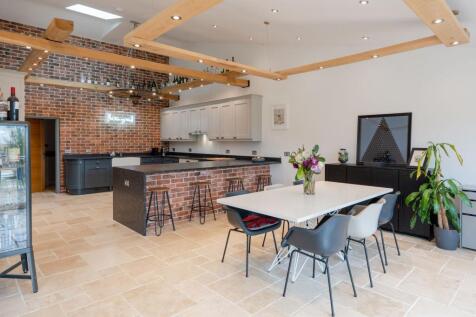 4 bedroom barn conversion for sale