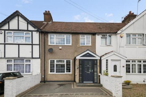4 bedroom terraced house for sale