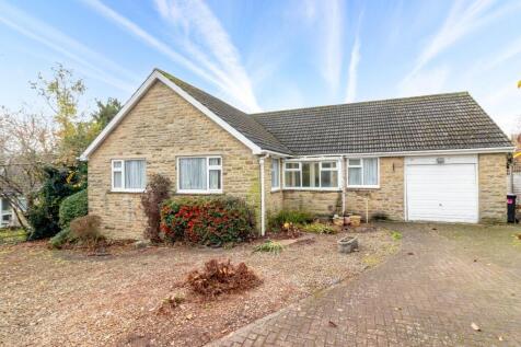 Nidd Rise, Birstwith, Harrogate 3 bed detached bungalow for sale