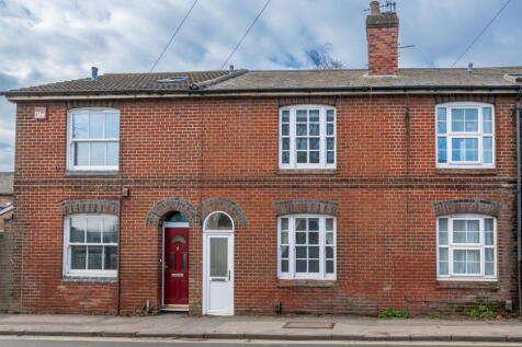 Bar End Road, Winchester SO23 2 bed terraced house for sale