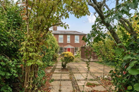 King Alfred Place, Winchester SO23 2 bed end of terrace house for sale