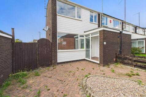 3 bedroom end of terrace house for sale