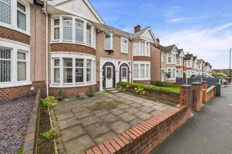 4 bedroom terraced house for sale