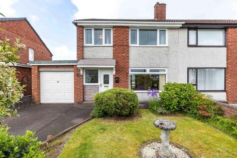 3 bedroom semi-detached house for sale