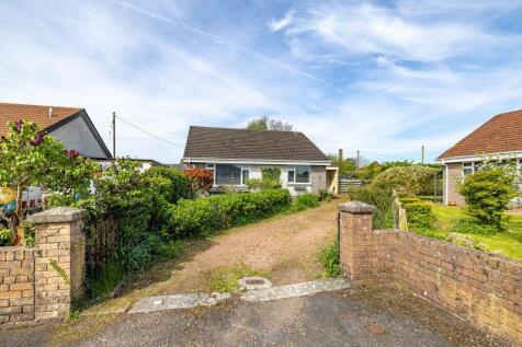2 bedroom detached bungalow for sale