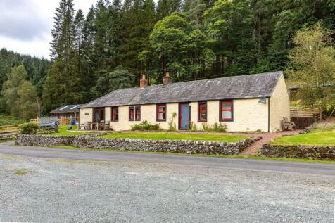 3 bedroom cottage for sale