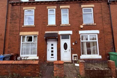 4 bedroom terraced house for sale