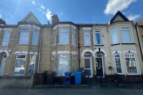 5 bedroom terraced house for sale