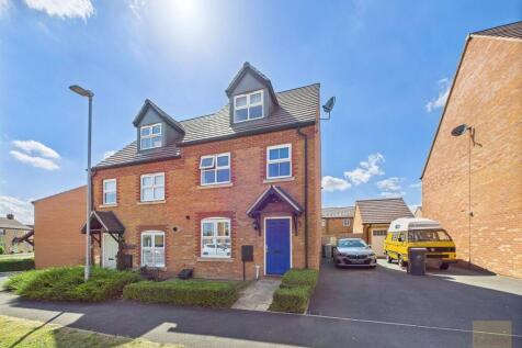 Kingsdown Drive, Stamford PE9 3 bed semi