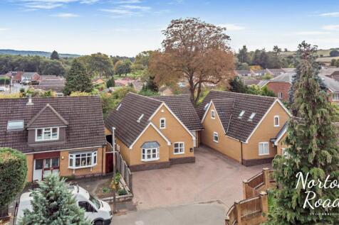 Norton Road, Stourbridge DY8 3 bed detached bungalow for sale