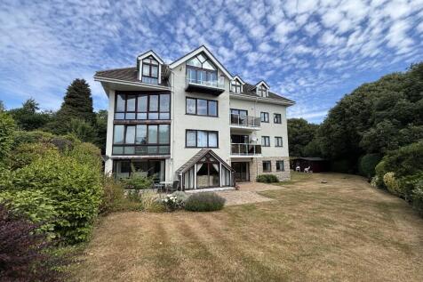 Milner Road, Bournemouth BH4 3 bed apartment for sale