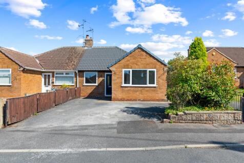 3 bedroom semi-detached bungalow for sale