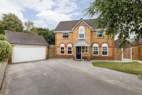 5 bedroom detached house for sale