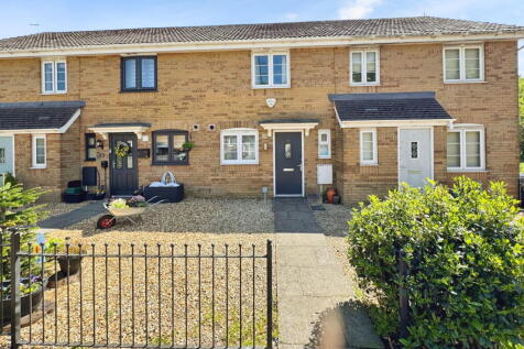 Ynys Y Wern, Port Talbot SA12 2 bed terraced house for sale
