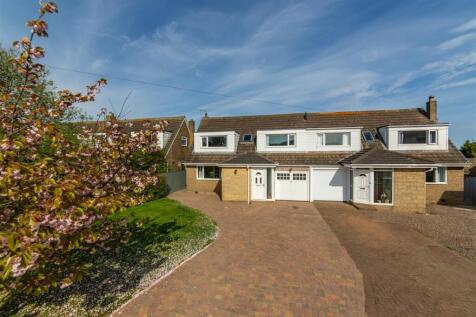 St. Bartholomews Close, Morpeth NE61 3 bed semi