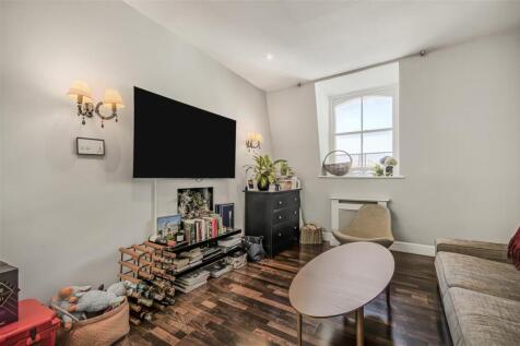 Linden Gardens, W2 2 bed flat for sale