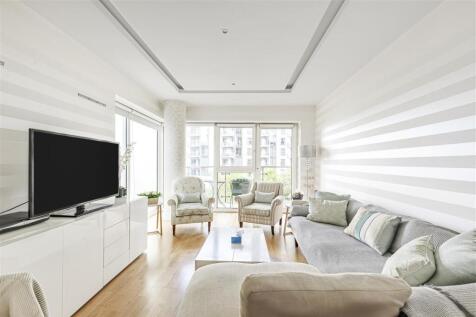 3 bedroom flat for sale