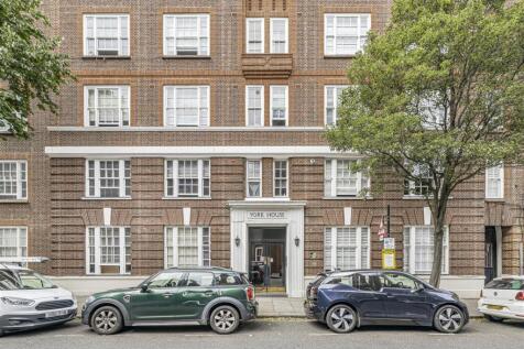 Turks Row, SW3 2 bed flat for sale