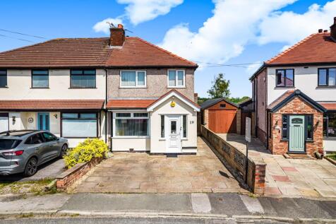 Mickering Lane, Ormskirk L39 3 bed semi