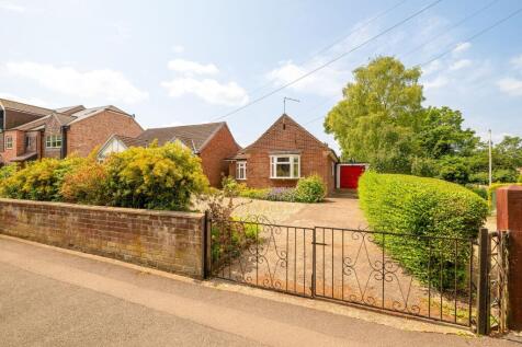 Newport, Lincoln, LN1 2 bed detached bungalow for sale