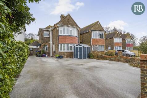 Croft Avenue, Brighton BN42 6 bed semi