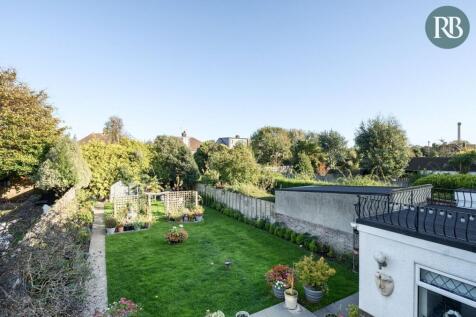 Southwick Street, Southwick BN42 3 bed detached house for sale