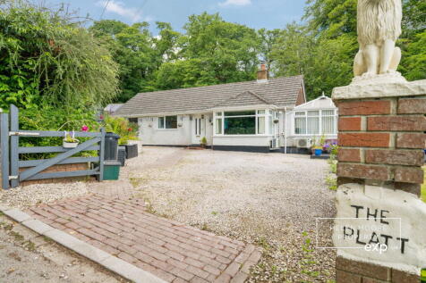 3 bedroom detached bungalow for sale