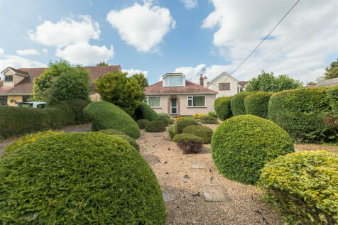 3 bedroom detached bungalow for sale