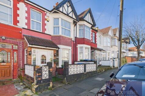 Three Bedroom Terraced House HA9 3 bed terraced house for sale