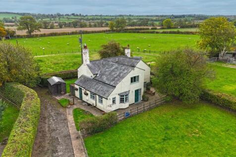 Tilton Lane, Billesdon, Leicester 3 bed detached house for sale