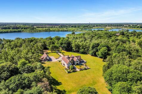 7 bedroom detached house for sale