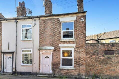 2 bedroom end of terrace house for sale