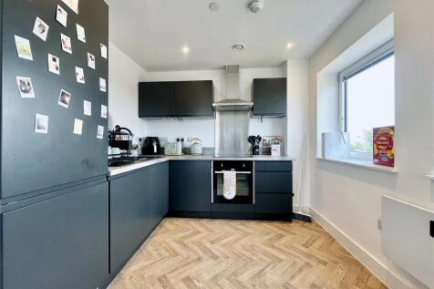 Crosby Road North, Liverpool L22 2 bed apartment for sale