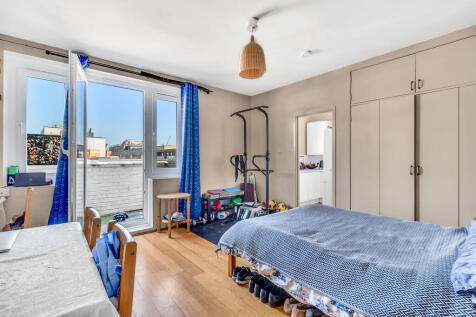 Chalmers House, Battersea SW11 Studio for sale