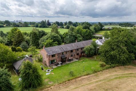 9 bedroom barn conversion for sale