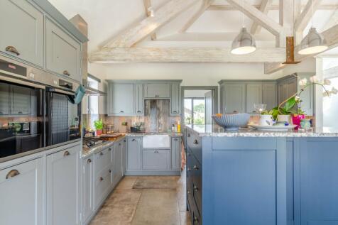 Pengelly Farm, Truro TR4 4 bed detached house for sale