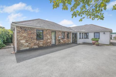 Newmills Lane, Cornwall TR1 4 bed bungalow for sale