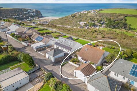 Coast Road, Truro TR4 5 bed bungalow for sale