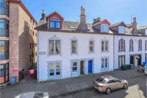 54 John Street, Helensburgh, Argyll... 2 bed flat for sale