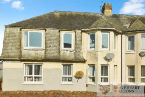 3 bedroom flat for sale