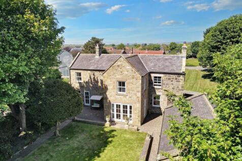 East Road, Morpeth NE65 5 bed detached house for sale