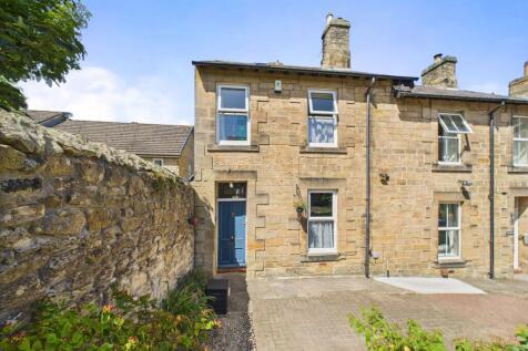 Armstrong Place, Alnwick NE66 2 bed end of terrace house for sale