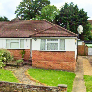 3 bedroom semi-detached bungalow for sale