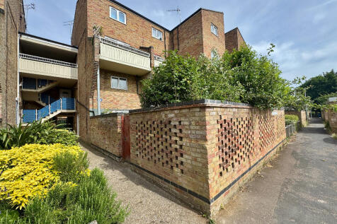 2 bedroom duplex for sale