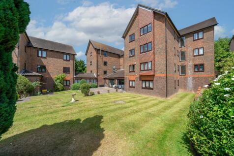 1 South Park Hill Road, South Croydon... 2 bed flat for sale