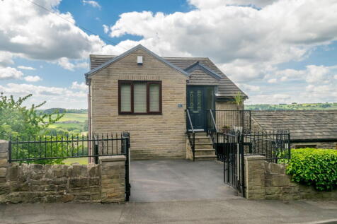 Albion Road, Thornhill Edge, WF12 5 bed detached house for sale